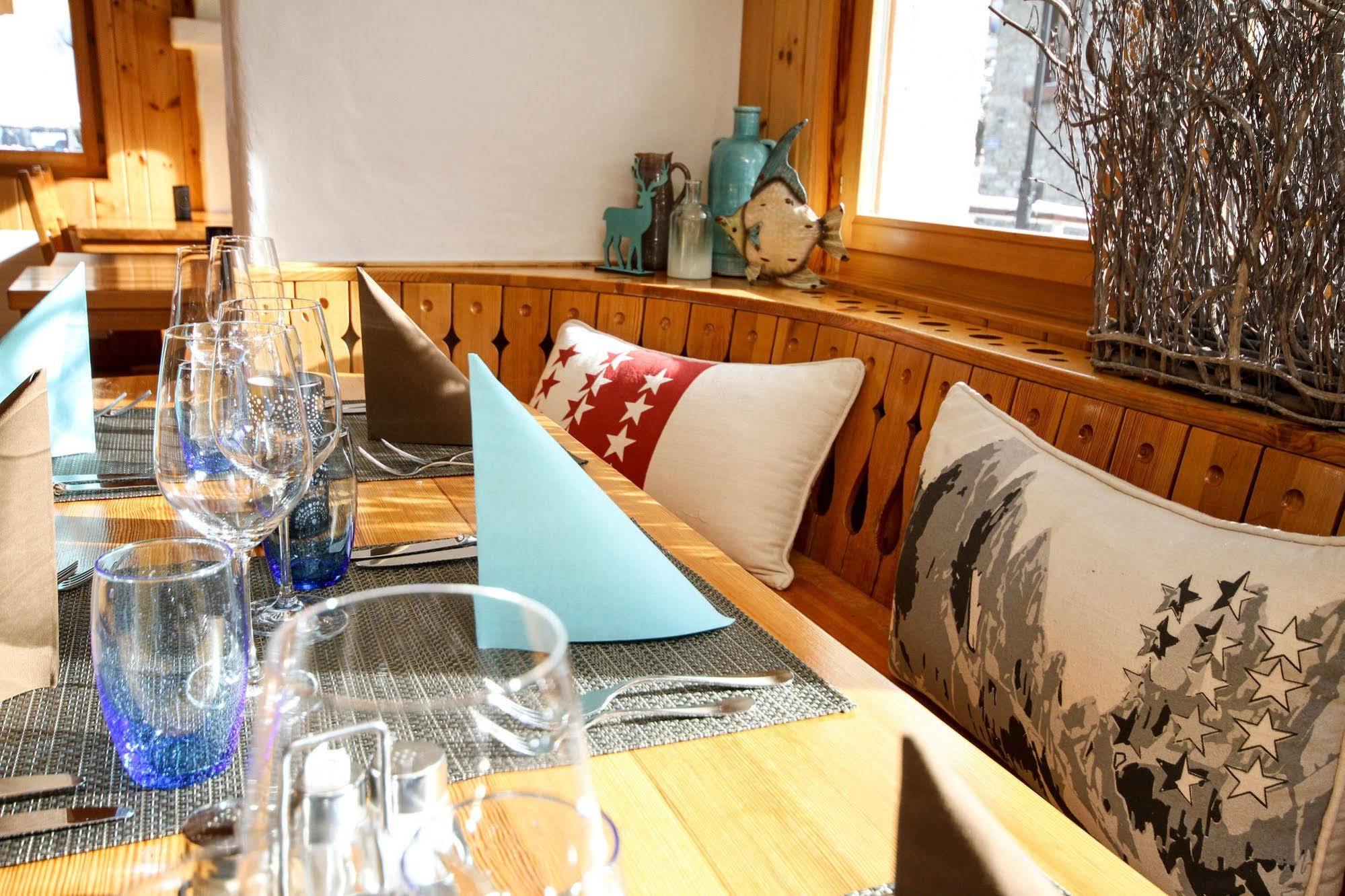 Hotel Europe Zinal ภายนอก รูปภาพ
